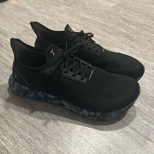 Flux Footwear Adapt Runner men's size 13